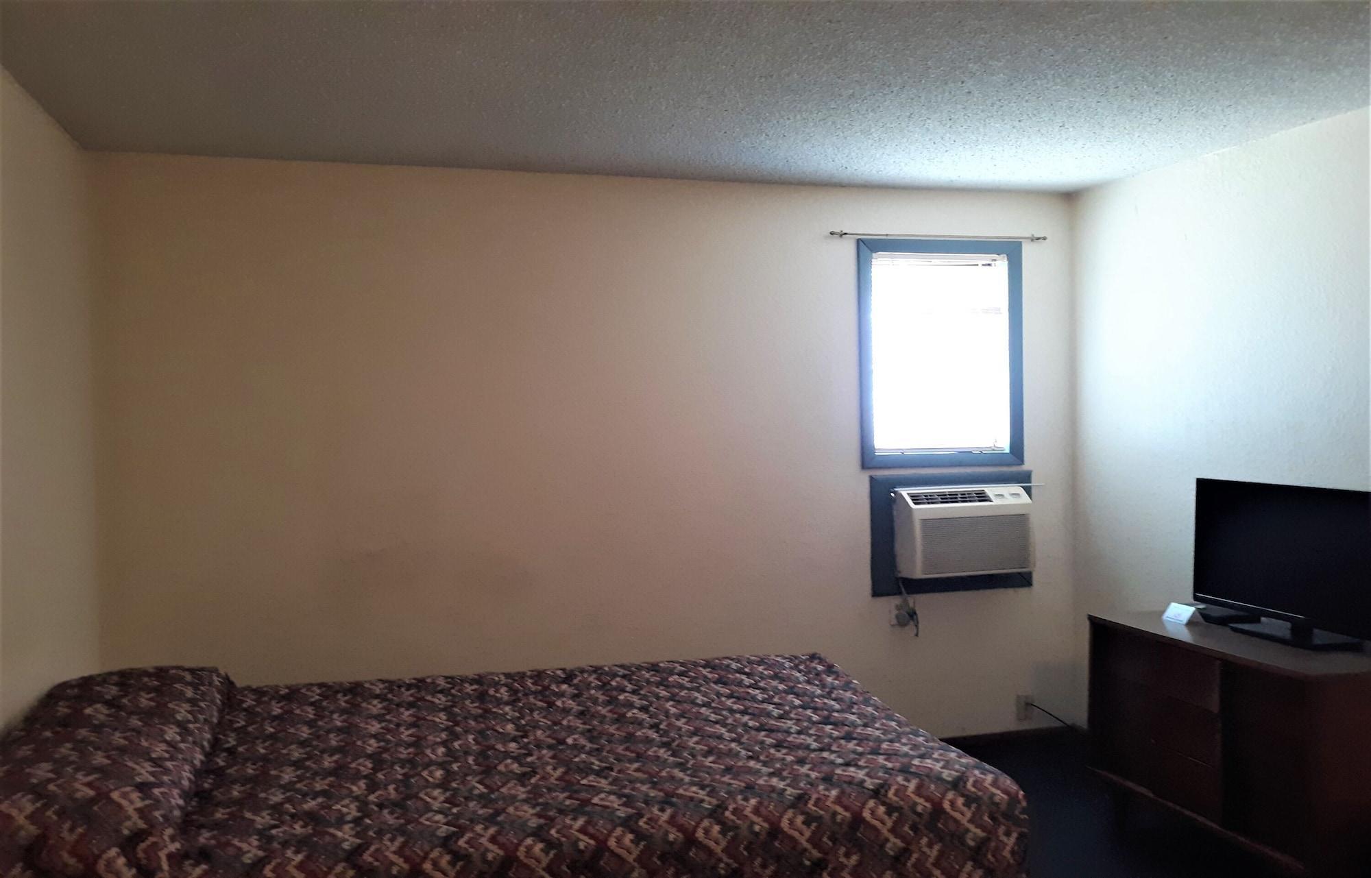 Oyo Hotel Cheyenne Wells - Us 40 ภายนอก รูปภาพ