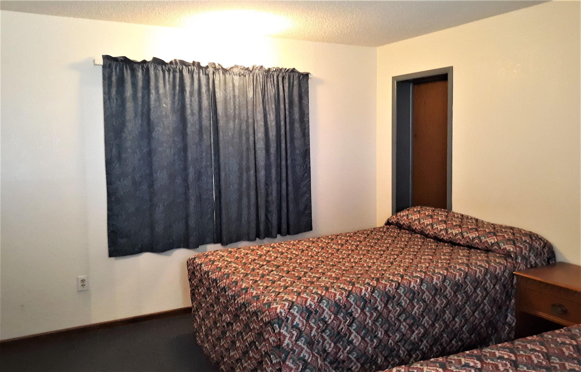 Oyo Hotel Cheyenne Wells - Us 40 ภายนอก รูปภาพ