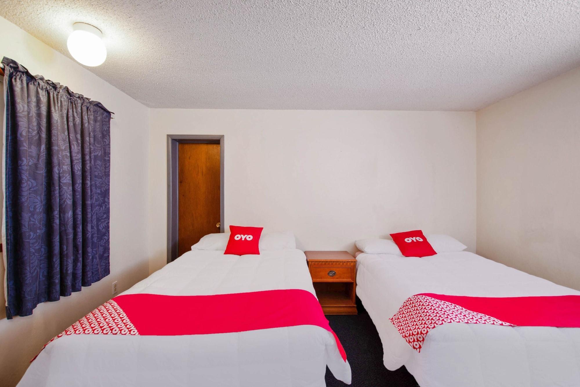 Oyo Hotel Cheyenne Wells - Us 40 ภายนอก รูปภาพ