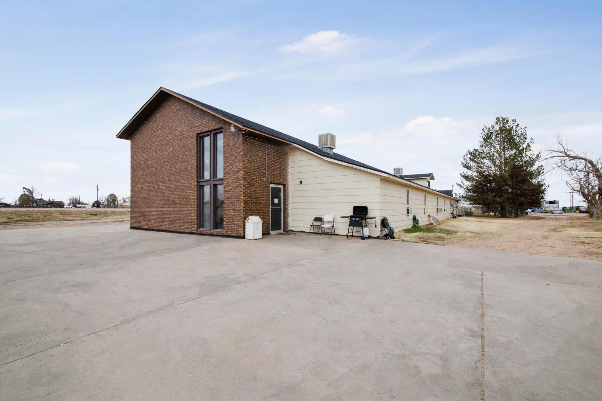 Oyo Hotel Cheyenne Wells - Us 40 ภายนอก รูปภาพ